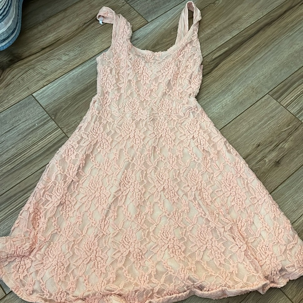 Women’s dress